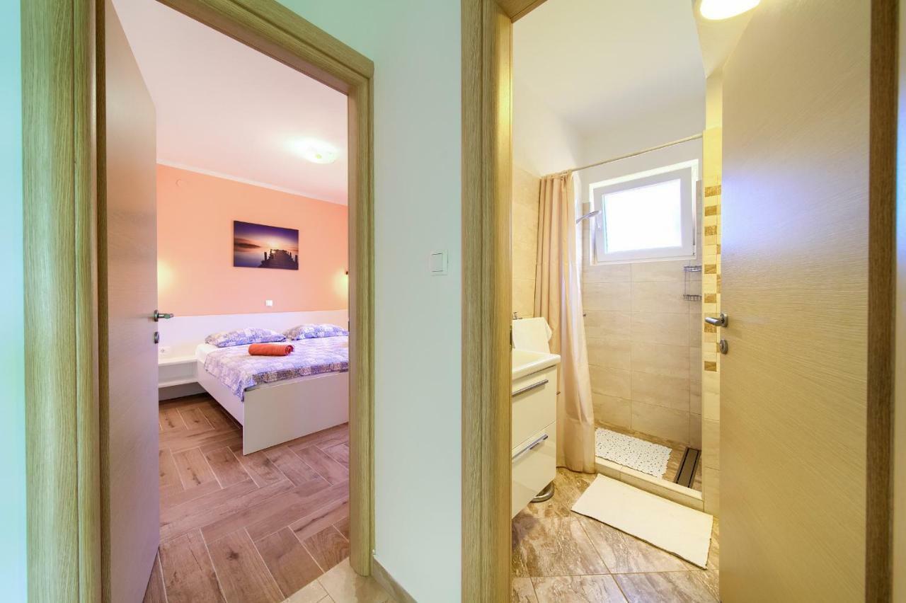 Stela Apartment Pinezici  Bagian luar foto