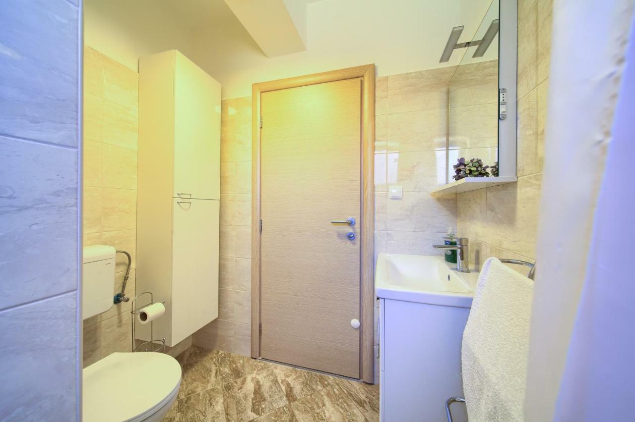 Stela Apartment Pinezici  Bagian luar foto