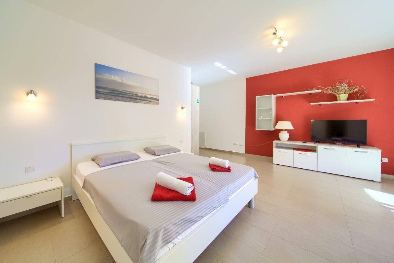 Stela Apartment Pinezici  Bagian luar foto