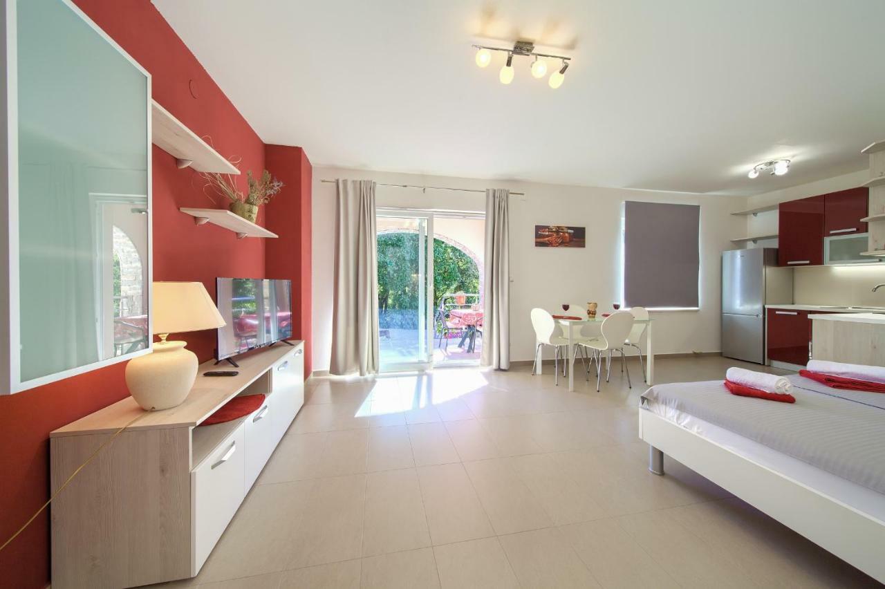 Stela Apartment Pinezici  Bagian luar foto